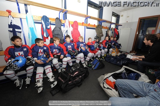 2010-11-14 Aosta 0013 Hockey Milano Rossoblu U10 - Squadra
